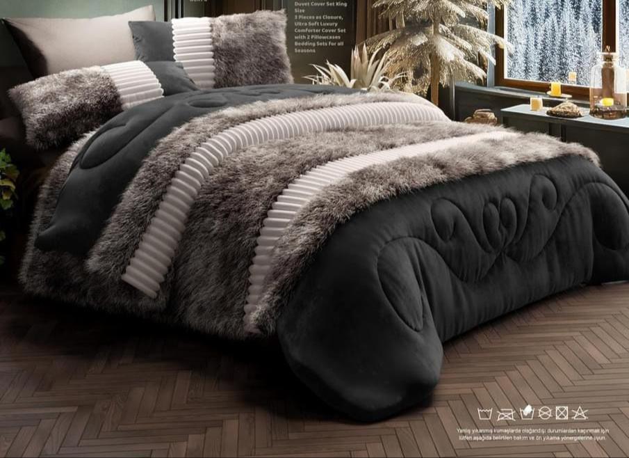 Selena Duvet - Image 6